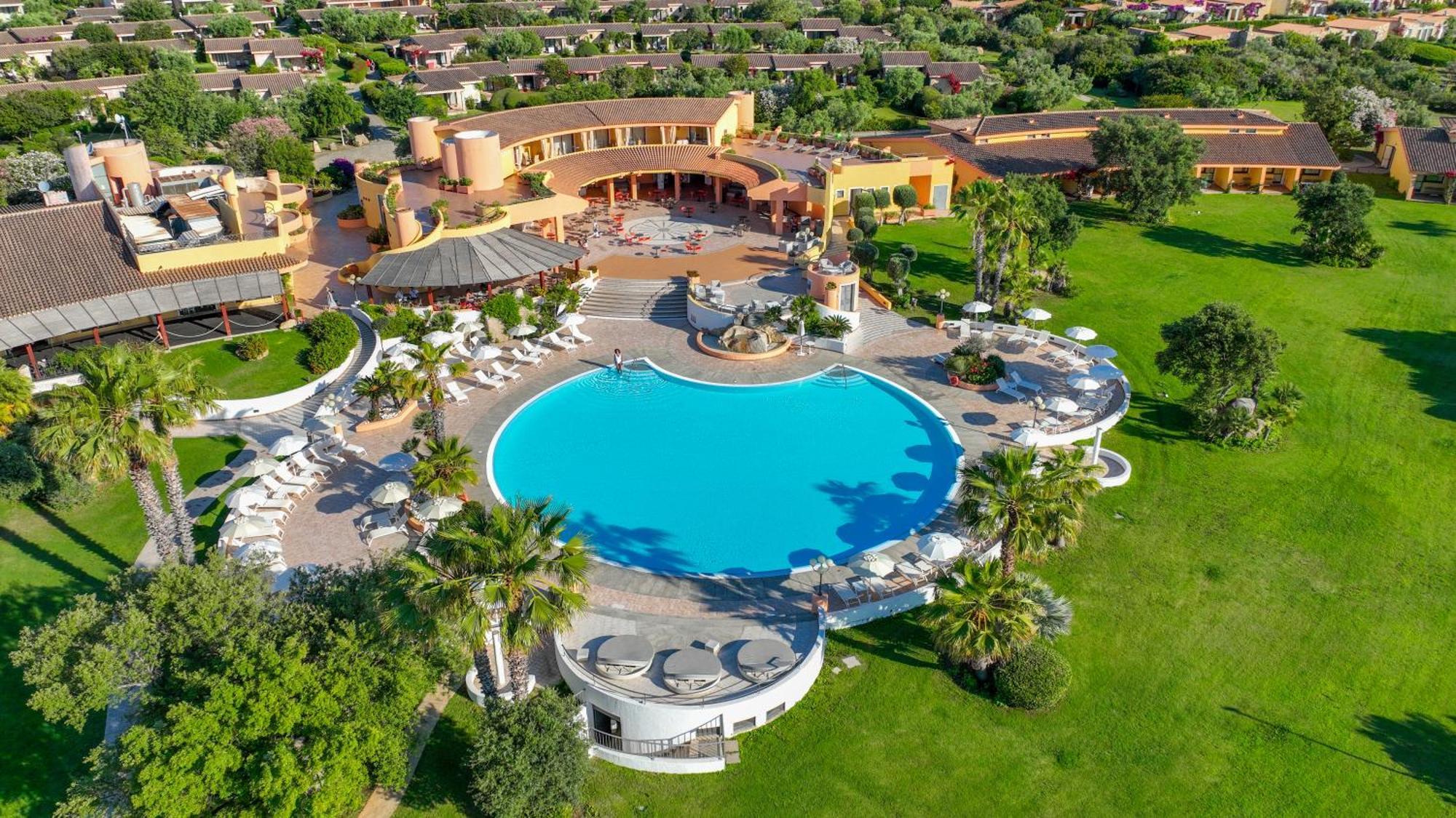 Sant'Elmo Beach Hotel Castiadas Bagian luar foto