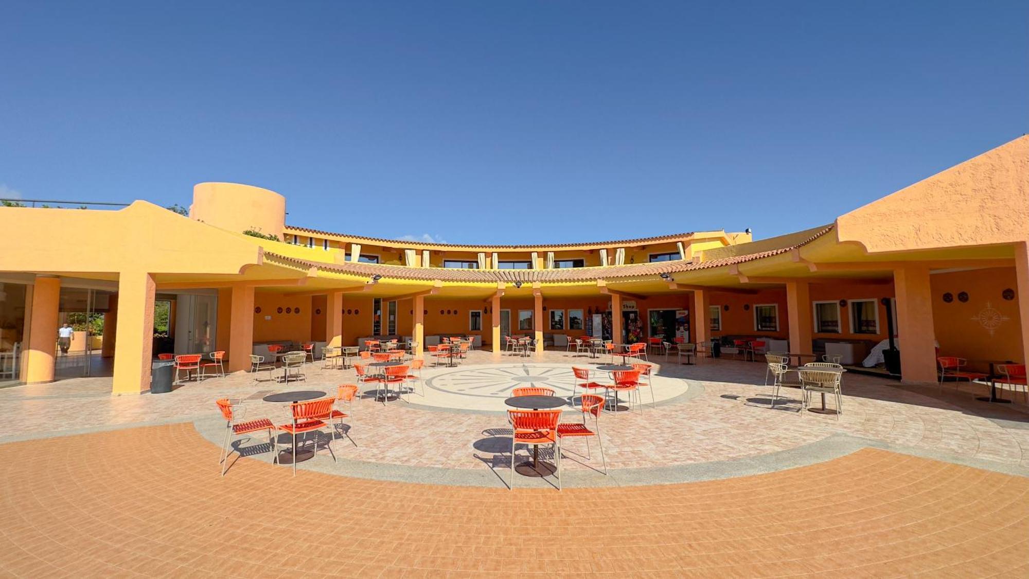 Sant'Elmo Beach Hotel Castiadas Bagian luar foto