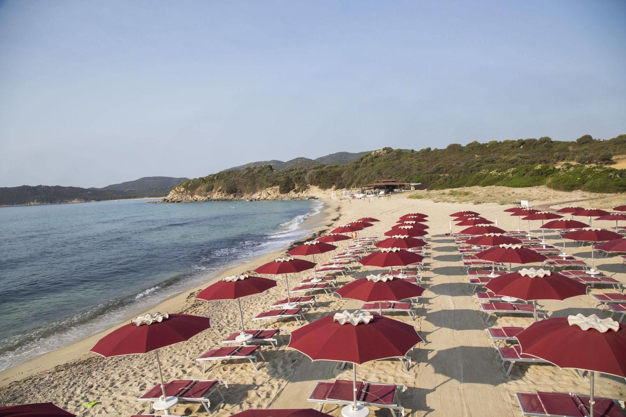 Sant'Elmo Beach Hotel Castiadas Bagian luar foto